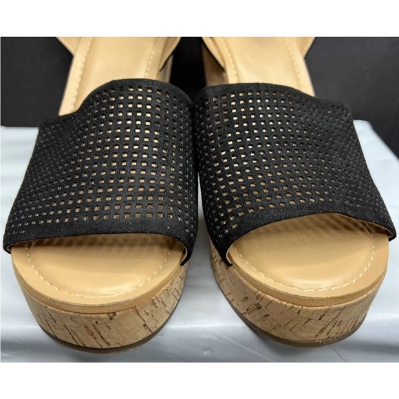 Franco Sarto Carissa Perforated Cork Wedge Sandals Black Size 11M Barely worn! - Picture 4 of 12